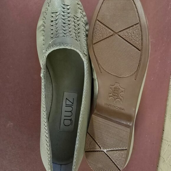 New Womens Light Taupe Leather Flats 8.5 9 10 - Picture 5 of 6